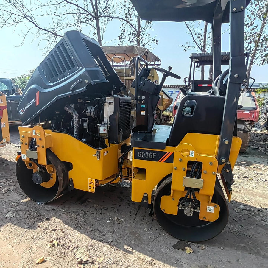 Rodillo compactador LiuGong 6036E usado en venta | Precio LiuGong 6036E foto de detalle 4