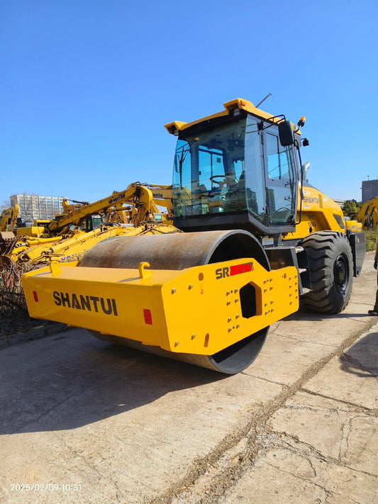 USED SHANTUI SR26HG