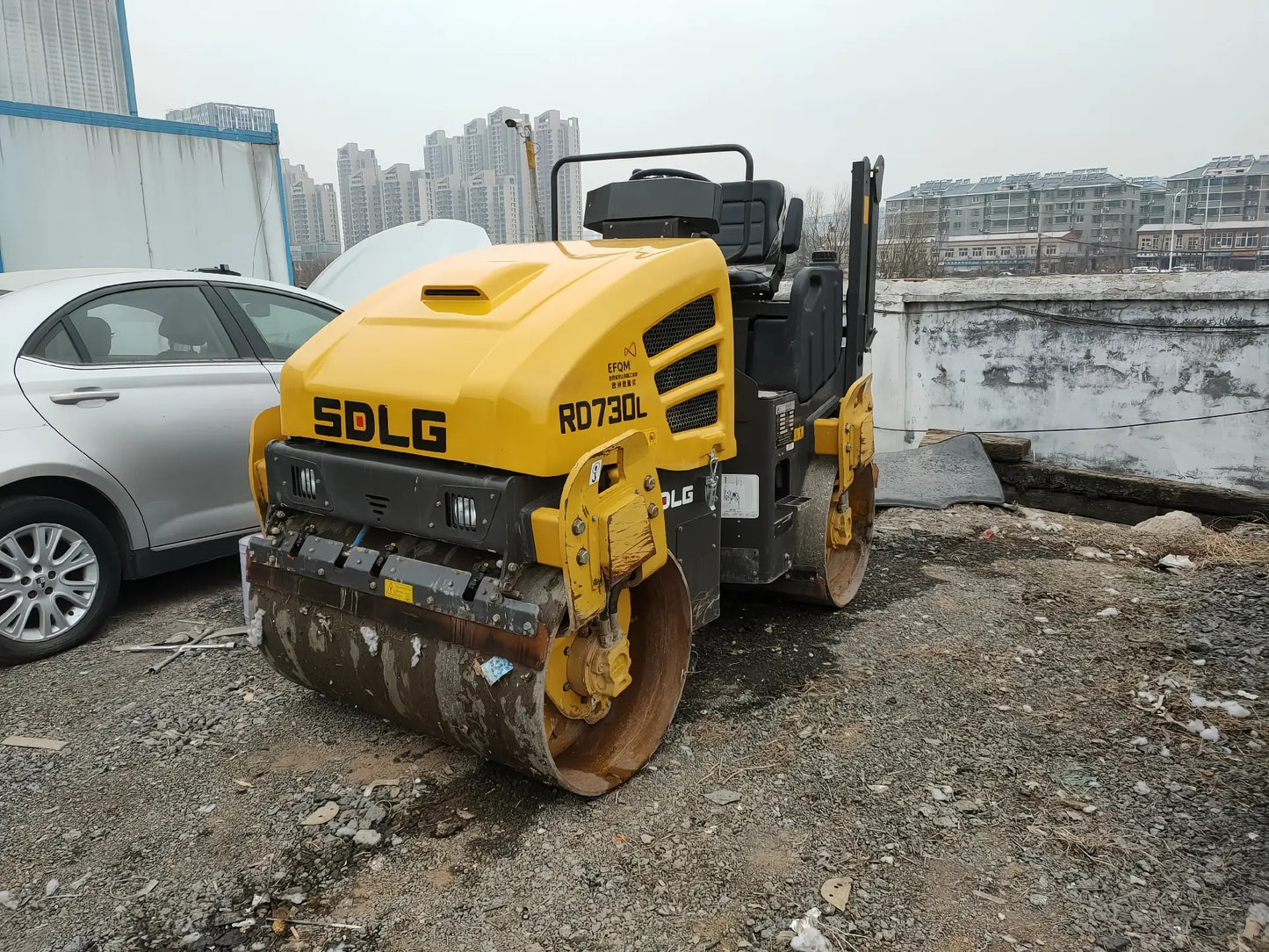 USED SDLG RD730L