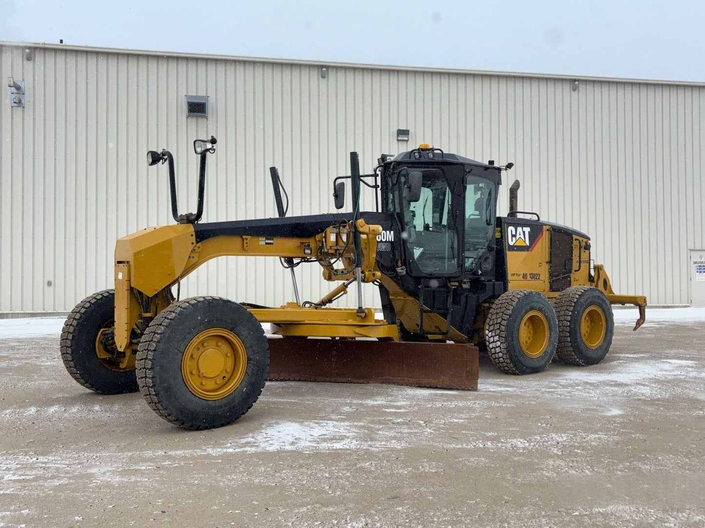 Used Caterpillar 160M Motor Grader for Sale detail view