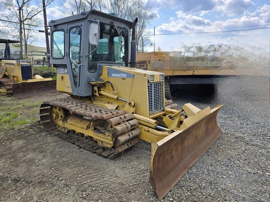 Bulldozer Komatsu 20P-7E usado en venta | Precio Komatsu 20P-7E foto de detalle 2