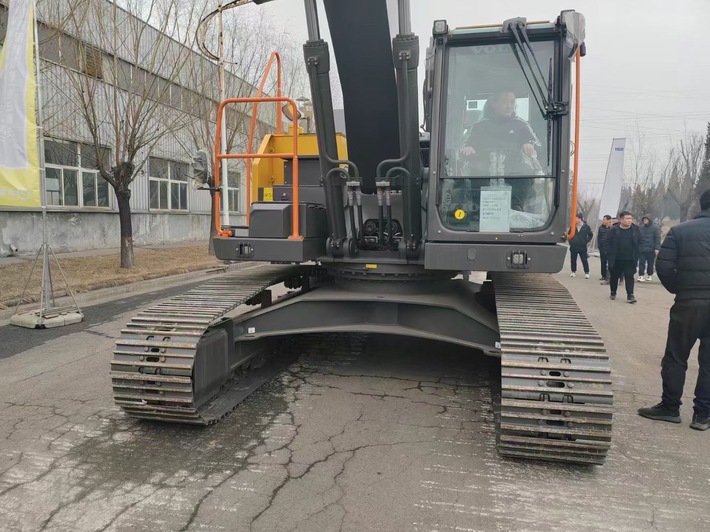 New Volvo EC250 CN4 Excavator for Sale detail view