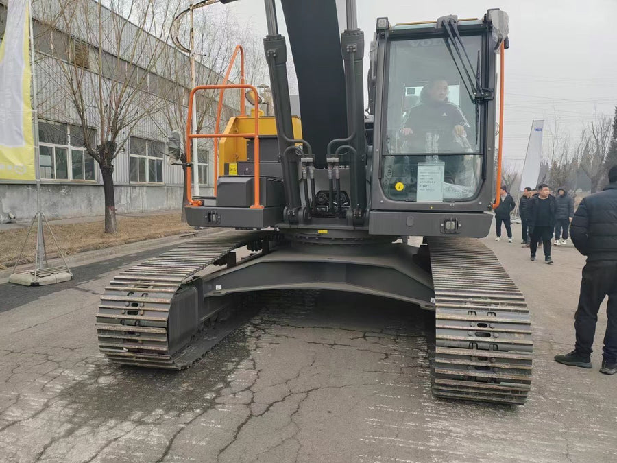 Excavadora de cadenas VOLVO EC250 CN4 nueva en venta | Precio VOLVO EC250 CN4 foto de detalle 6