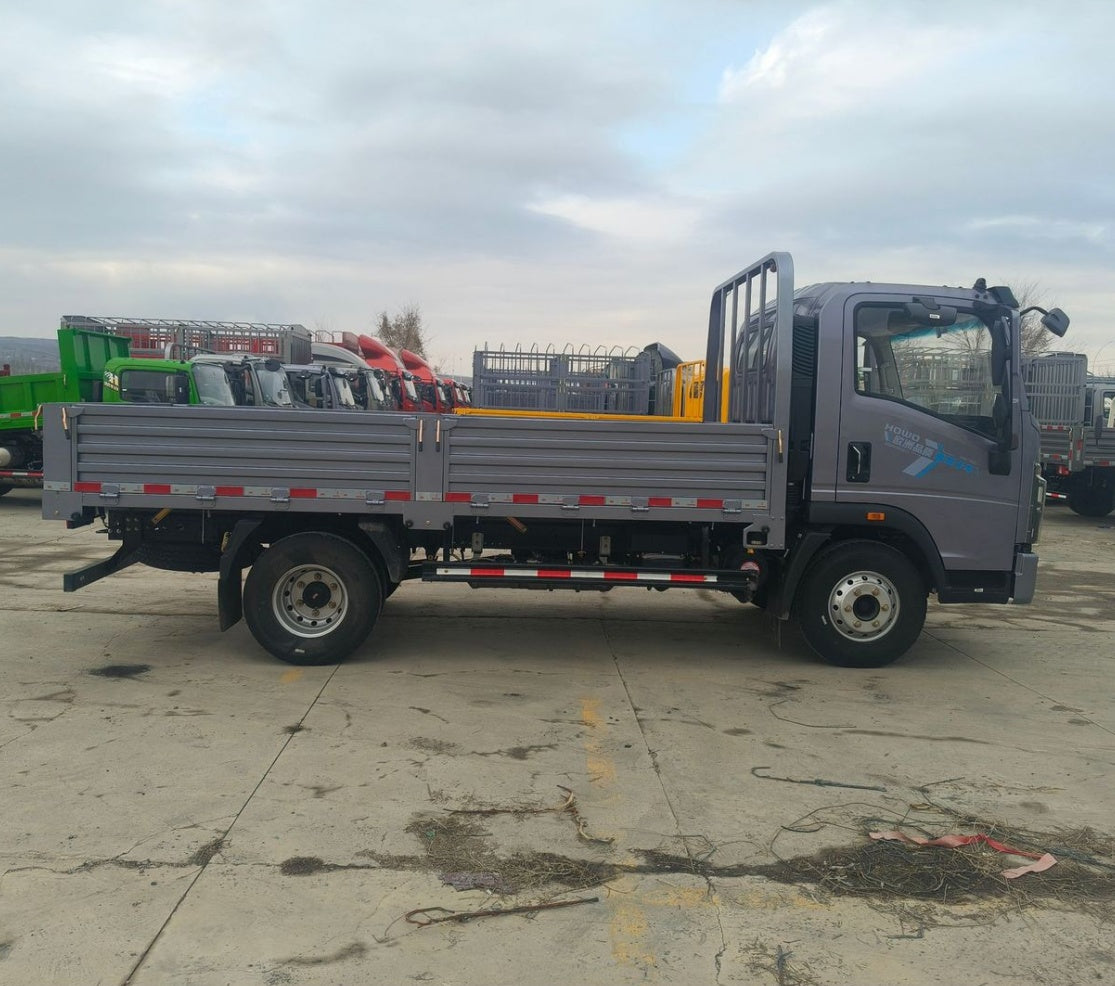 New Howo 170HP Flatbed Truck for Sale detail view