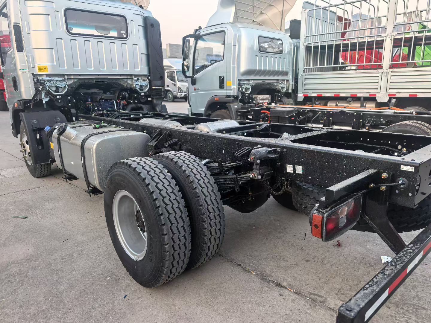 New Howo 190HP Light Truck for Sale detail view