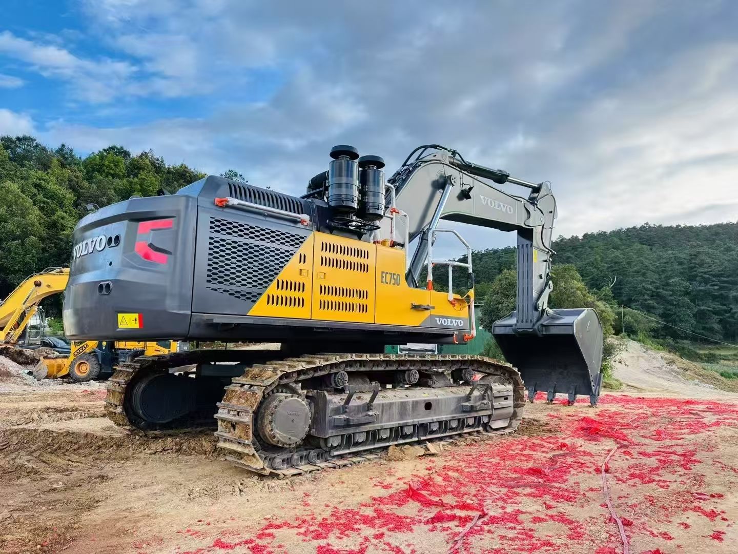 New Volvo EC750 Excavator for Sale detail view