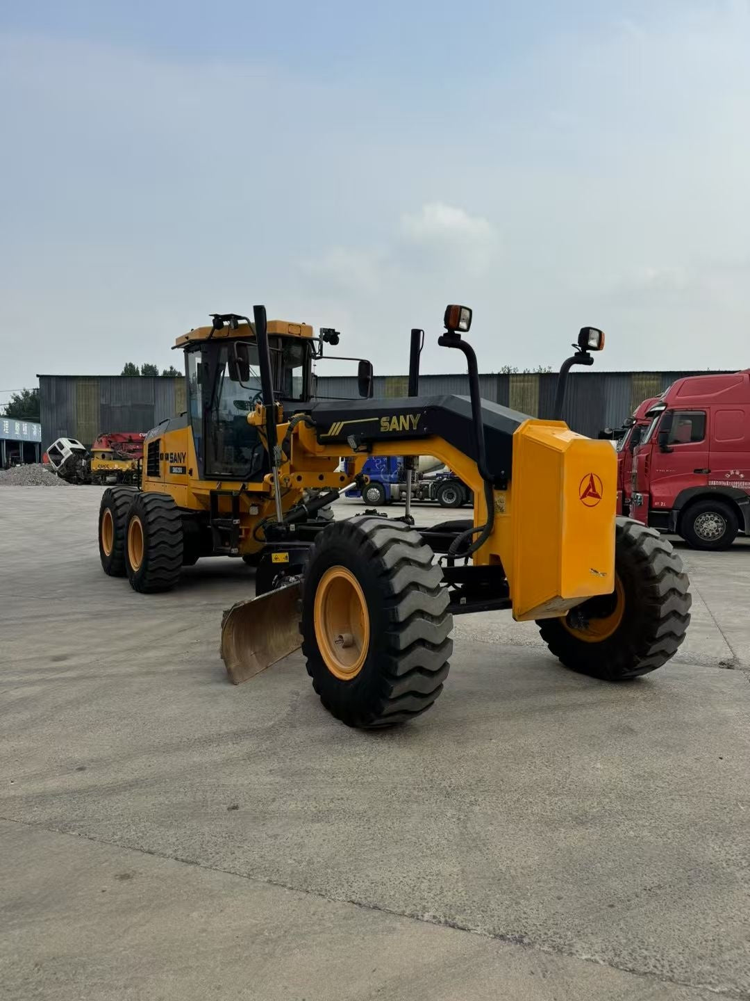 USED SANY SMG200