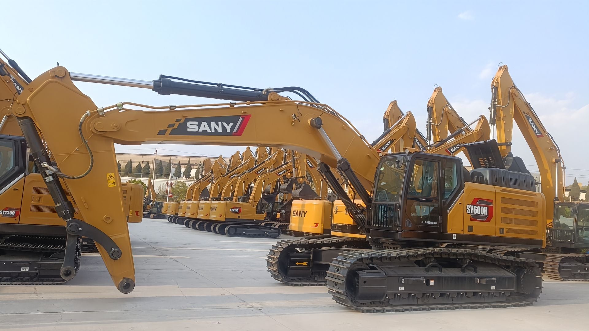 New Sany SY600HB Excavator for Sale detail view