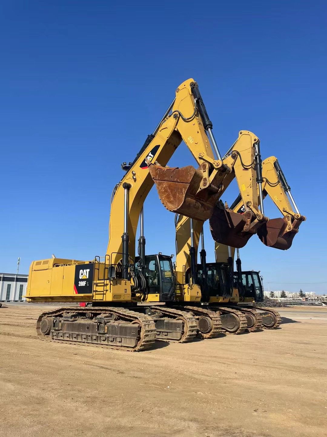 Used Caterpillar 390FL Excavator for Sale detail view