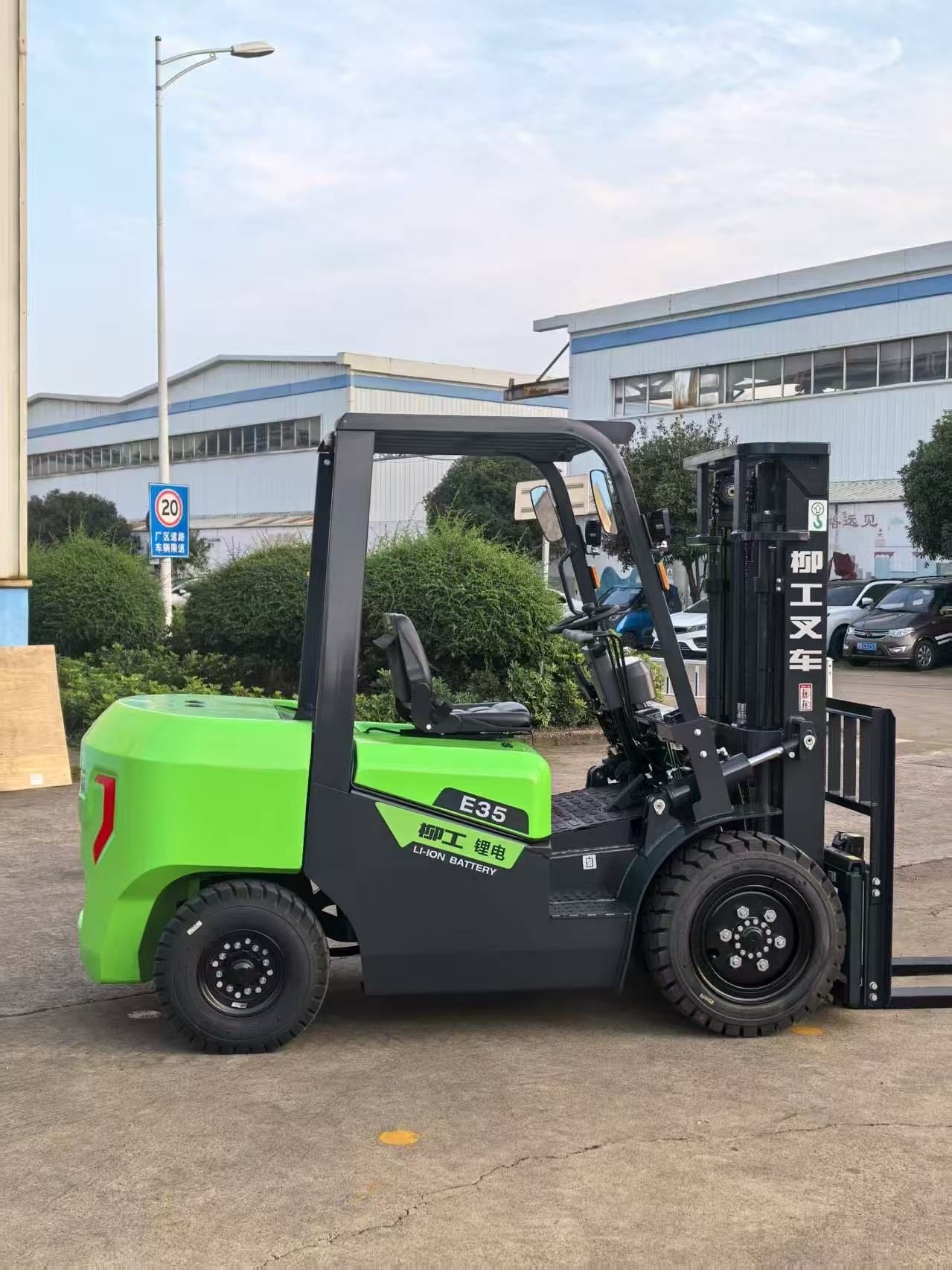 New Liugong CPD30/35/38-EMT Forklift for Sale detail view