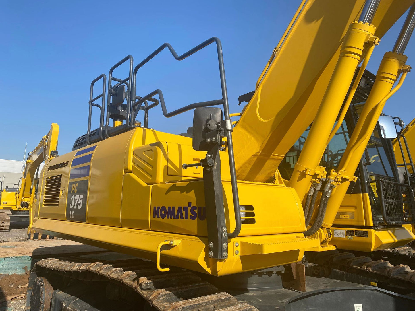 Used Komatsu PC375 Excavator for Sale detail view