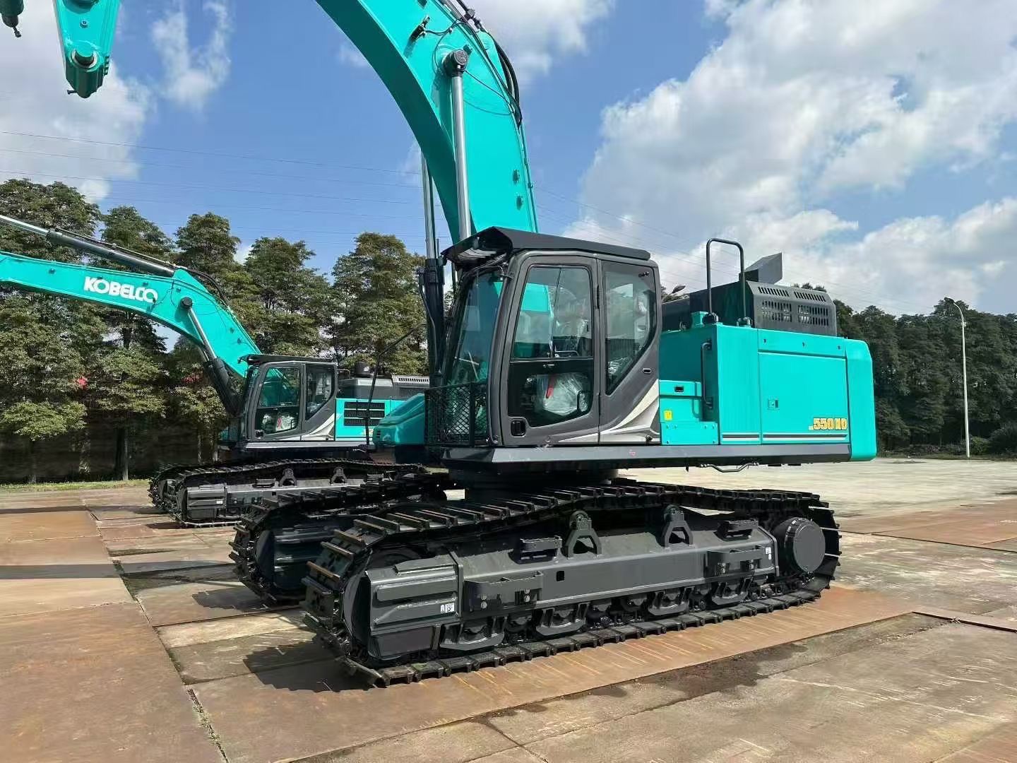New Kobelco SK550XD-11E Excavator for Sale detail view