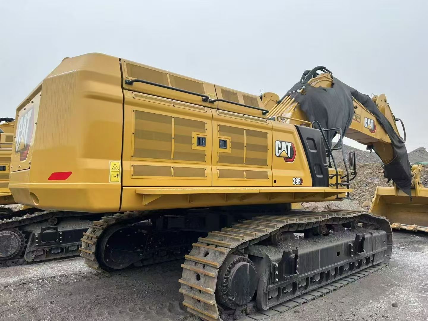Used Caterpillar 395 Excavator for Sale detail view