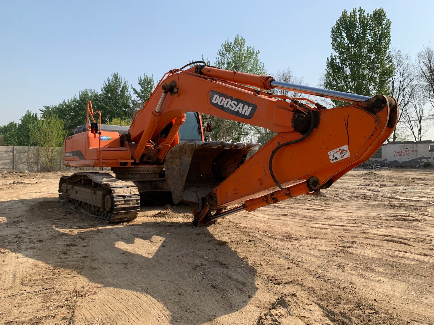 Used Doosan DH370LC-9 Excavator for Sale detail view