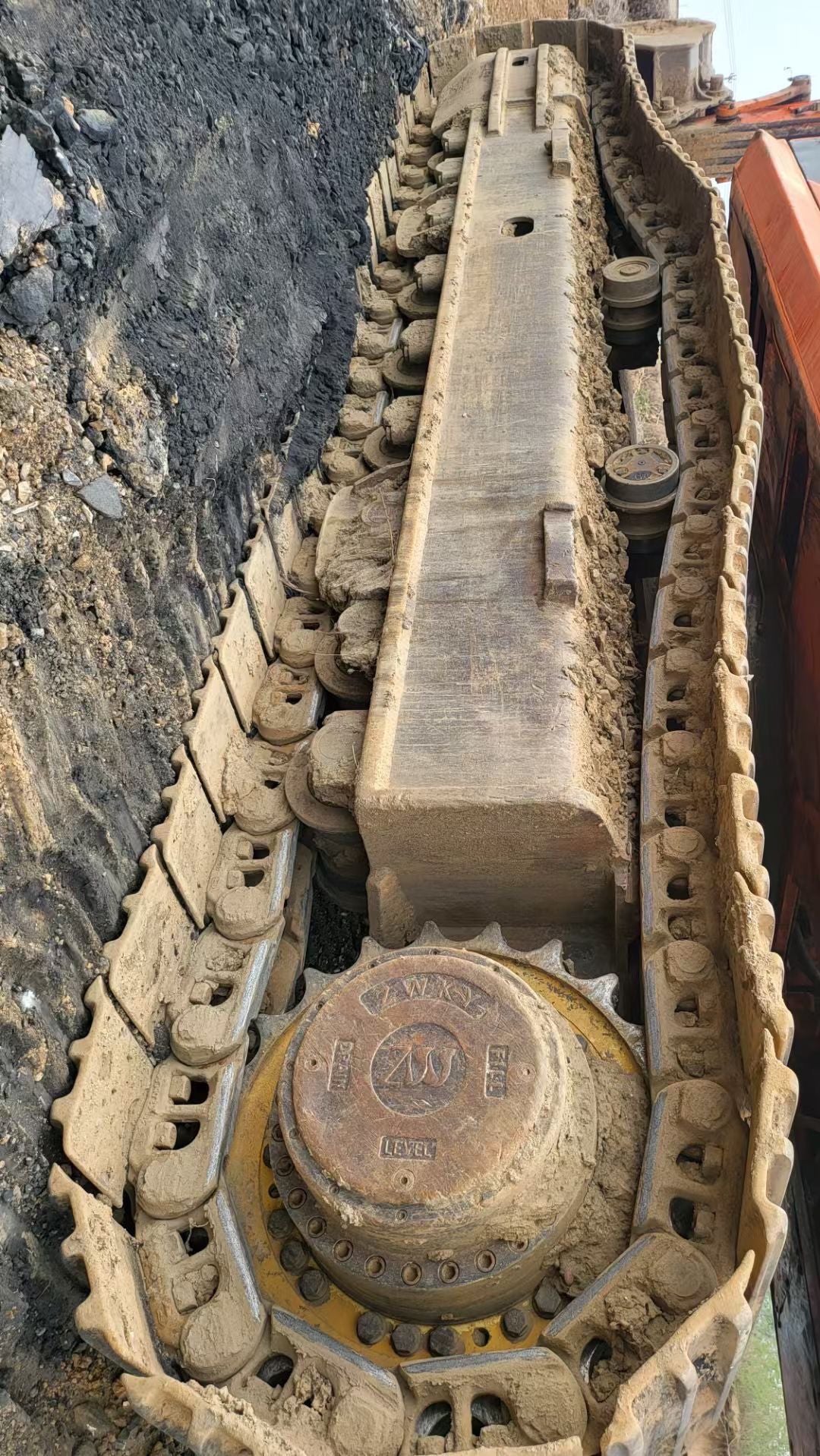 Used Doosan DH420LC-9 Excavator for Sale detail view