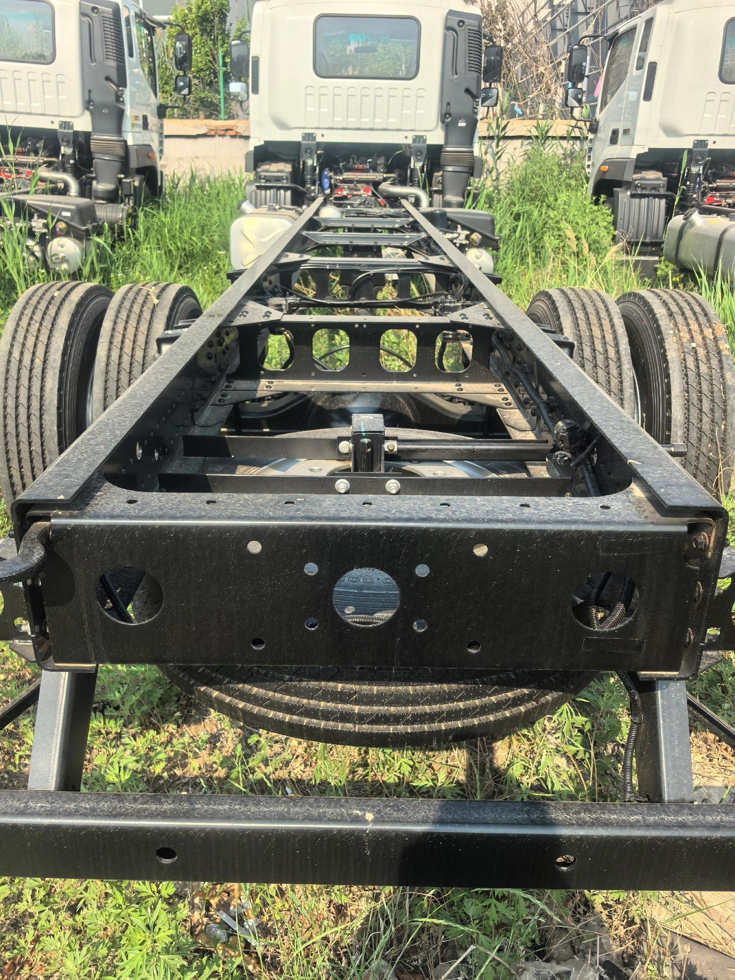 New Foton 170HP Truck Chassis for Sale front view
