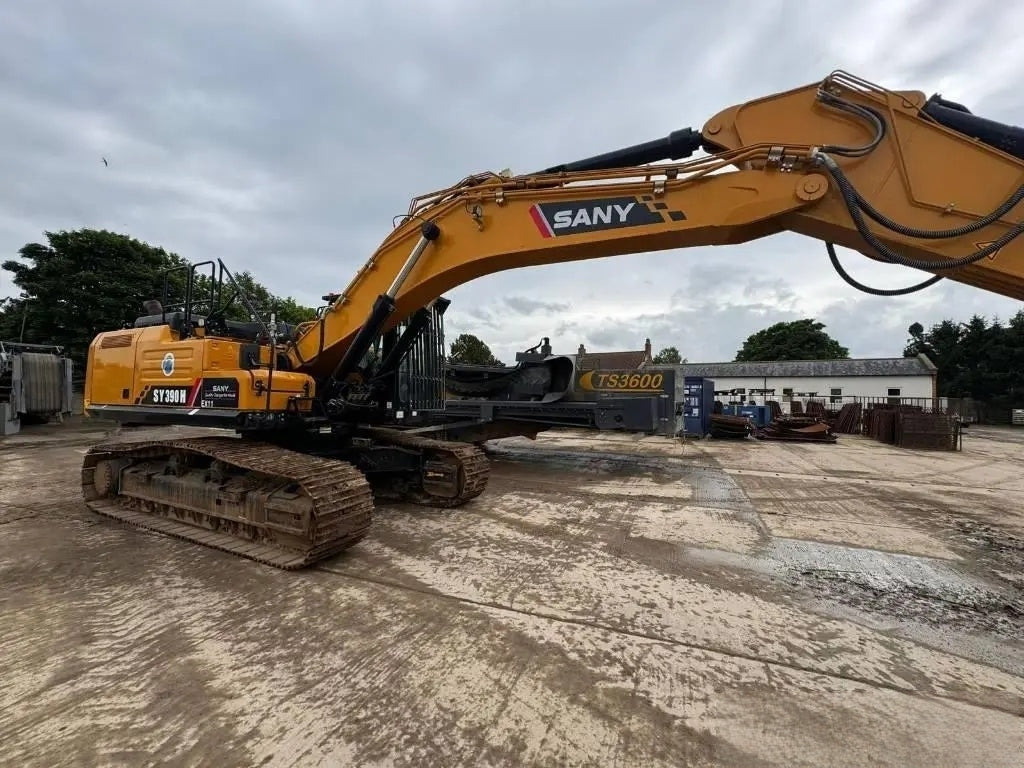 USED SANY 390H