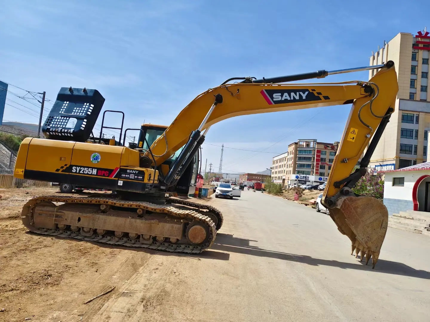 USED SANY 255H