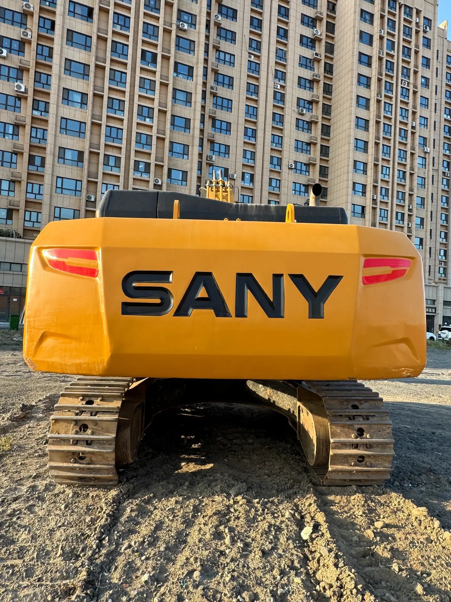 USED SANY 375H