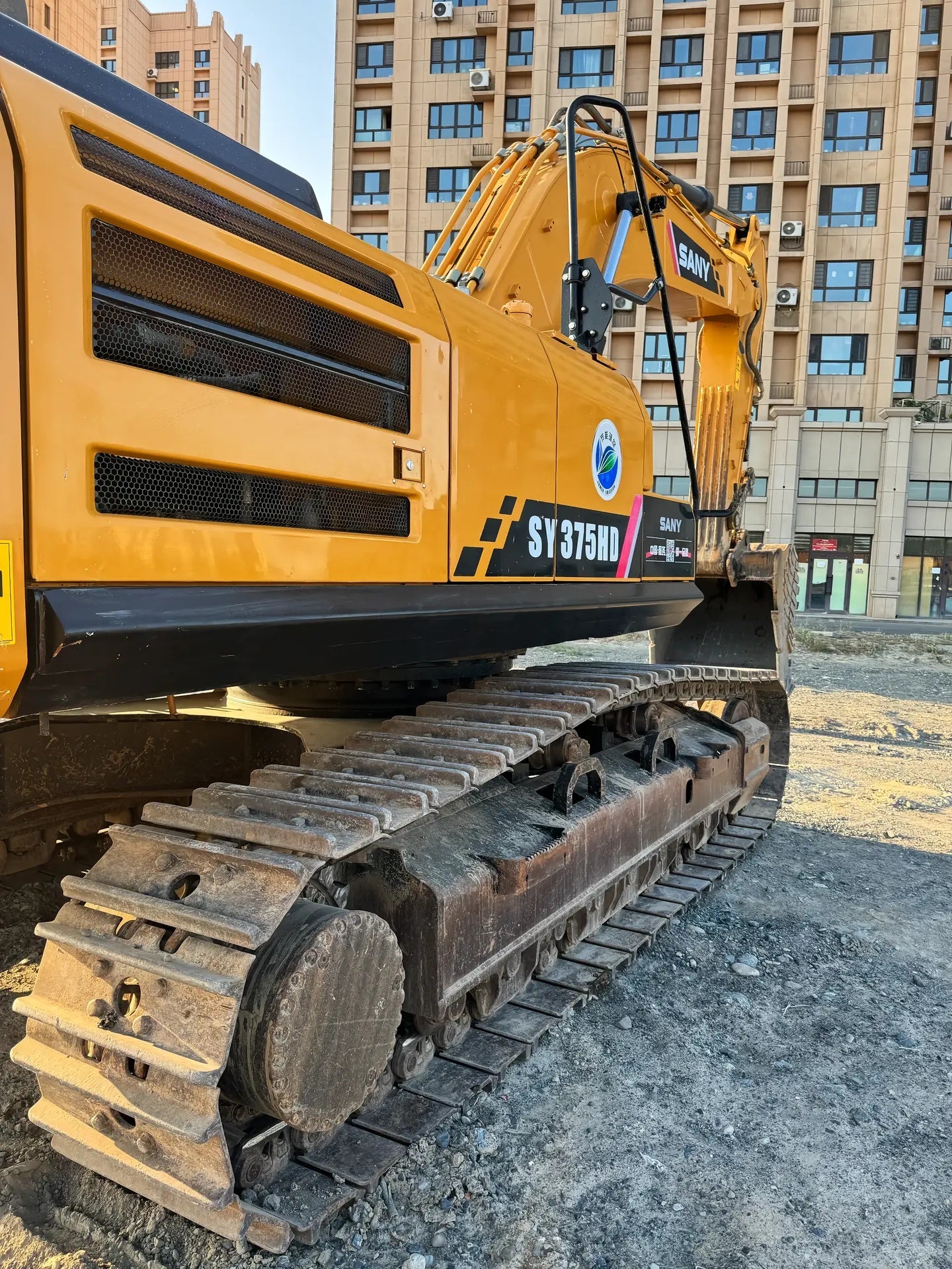 USED SANY 375H