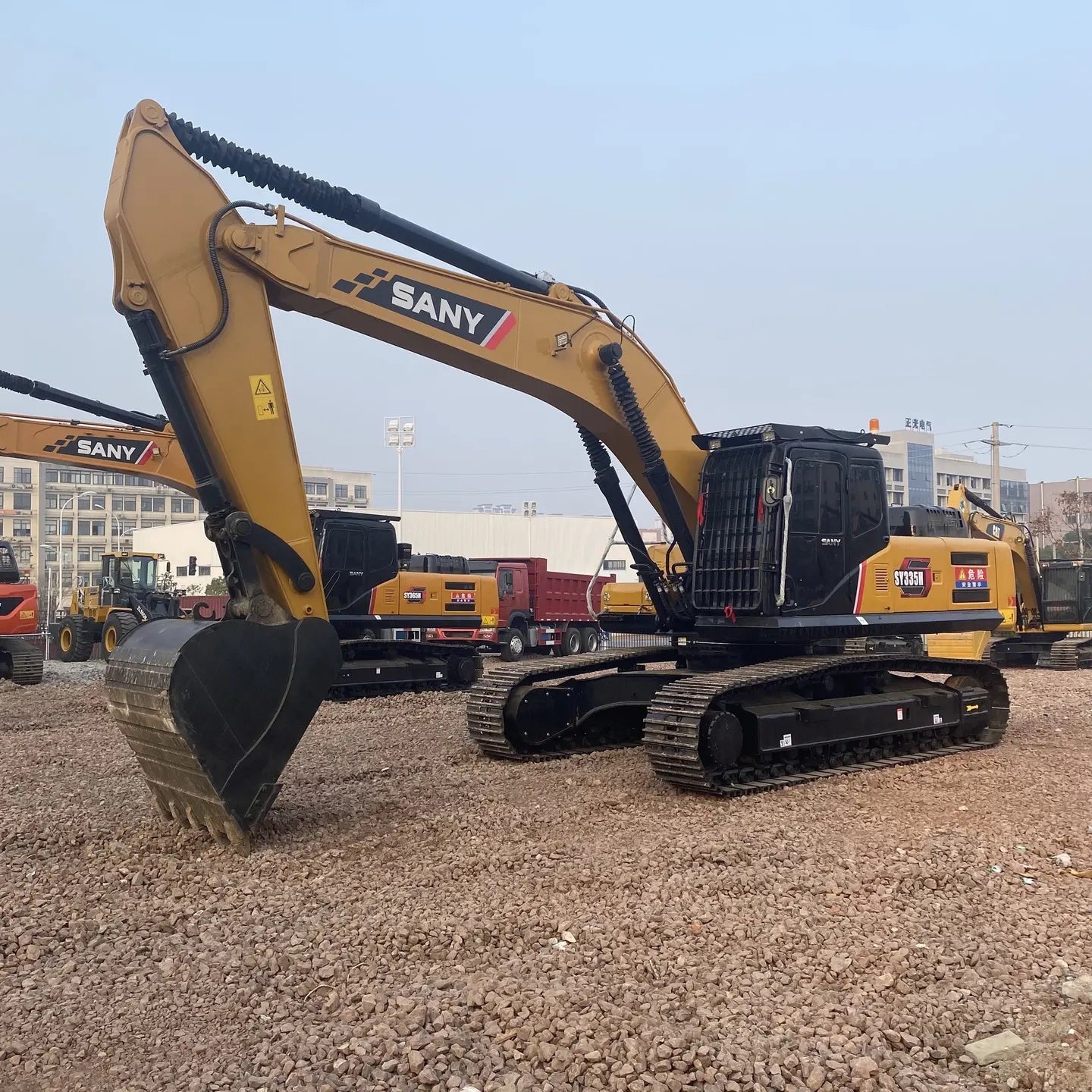 USED SANY 335H