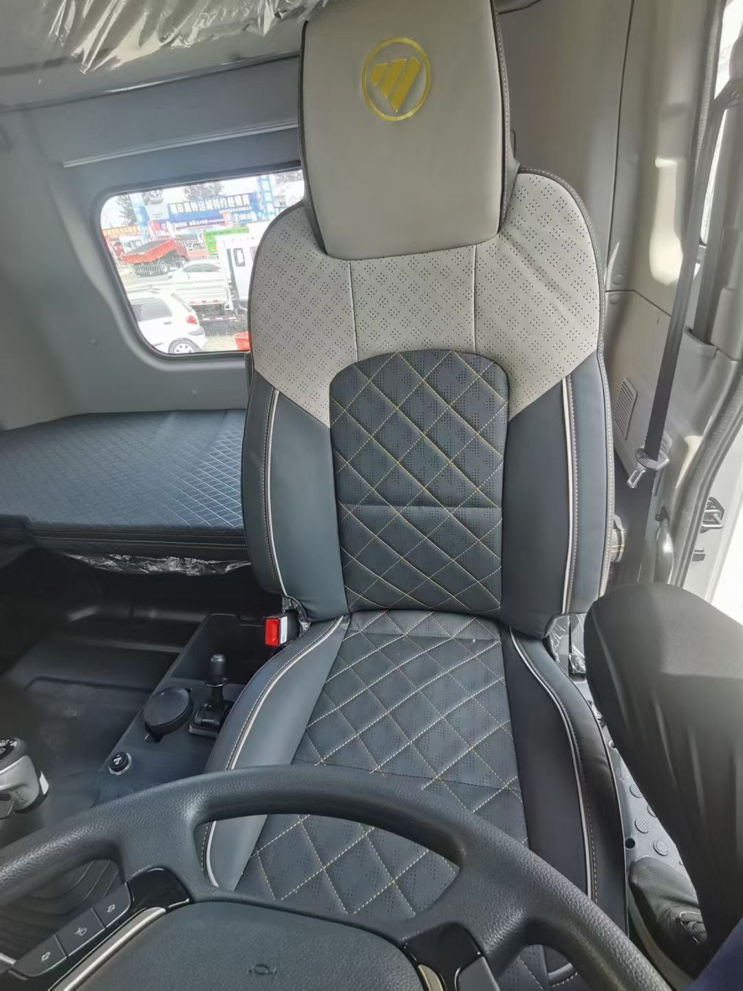 New Foton 300HP Medium Duty Truck for Sale detail view