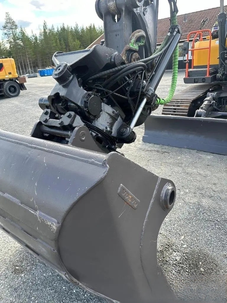 Used Volvo EC140EL Excavator for Sale detail view