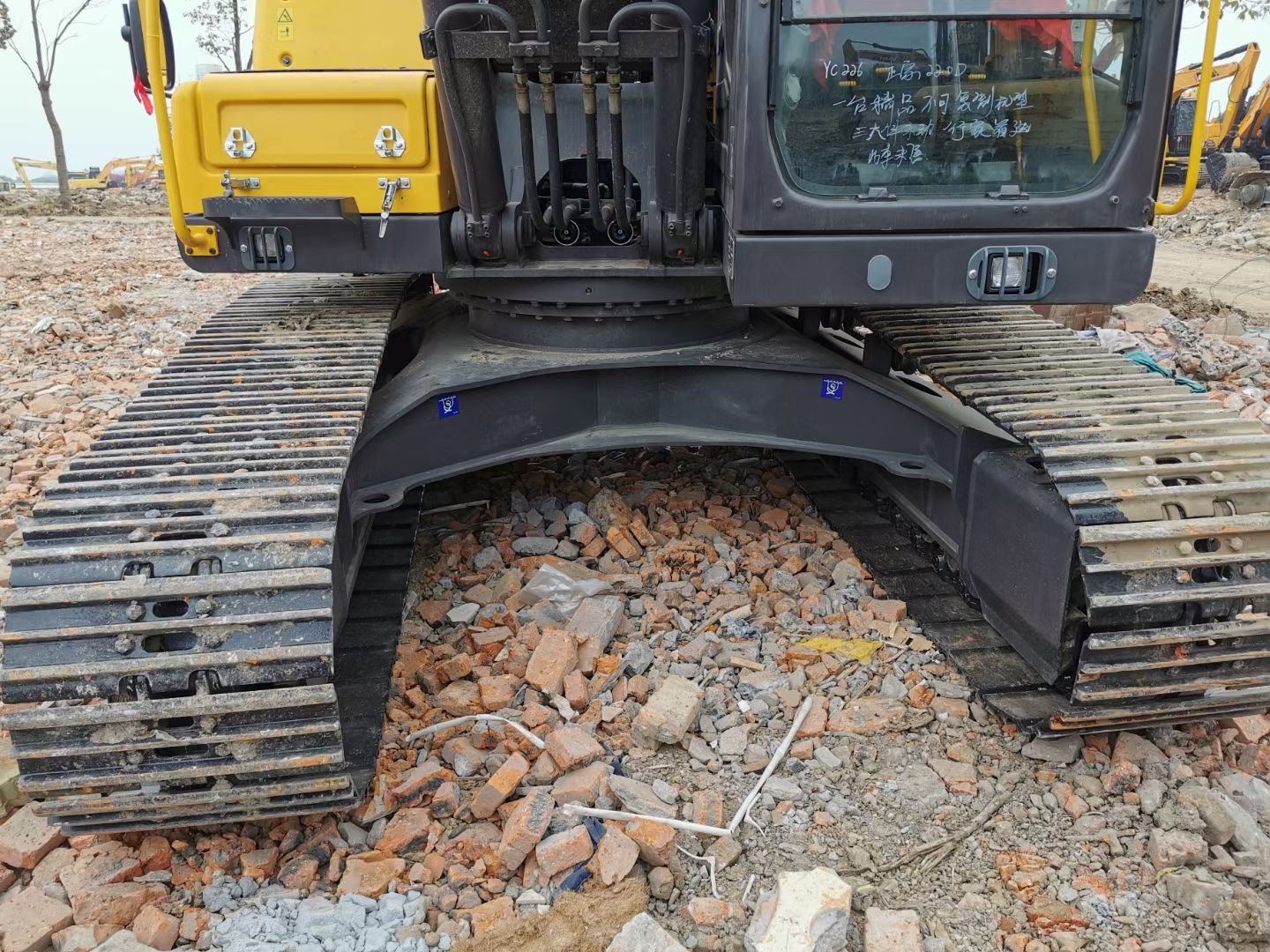 Used Volvo EC220D Excavator for Sale front view
