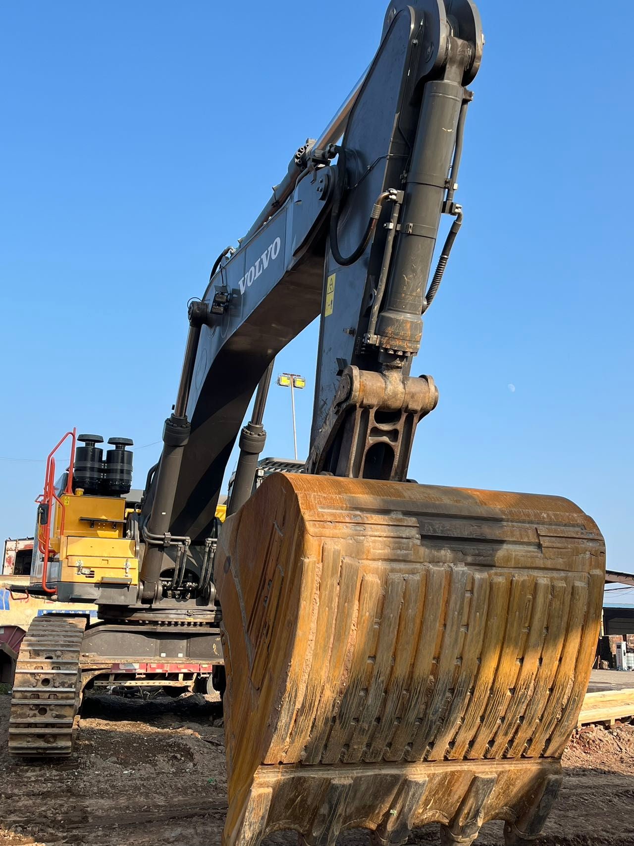 Used Volvo EC950 Excavator for Sale front view