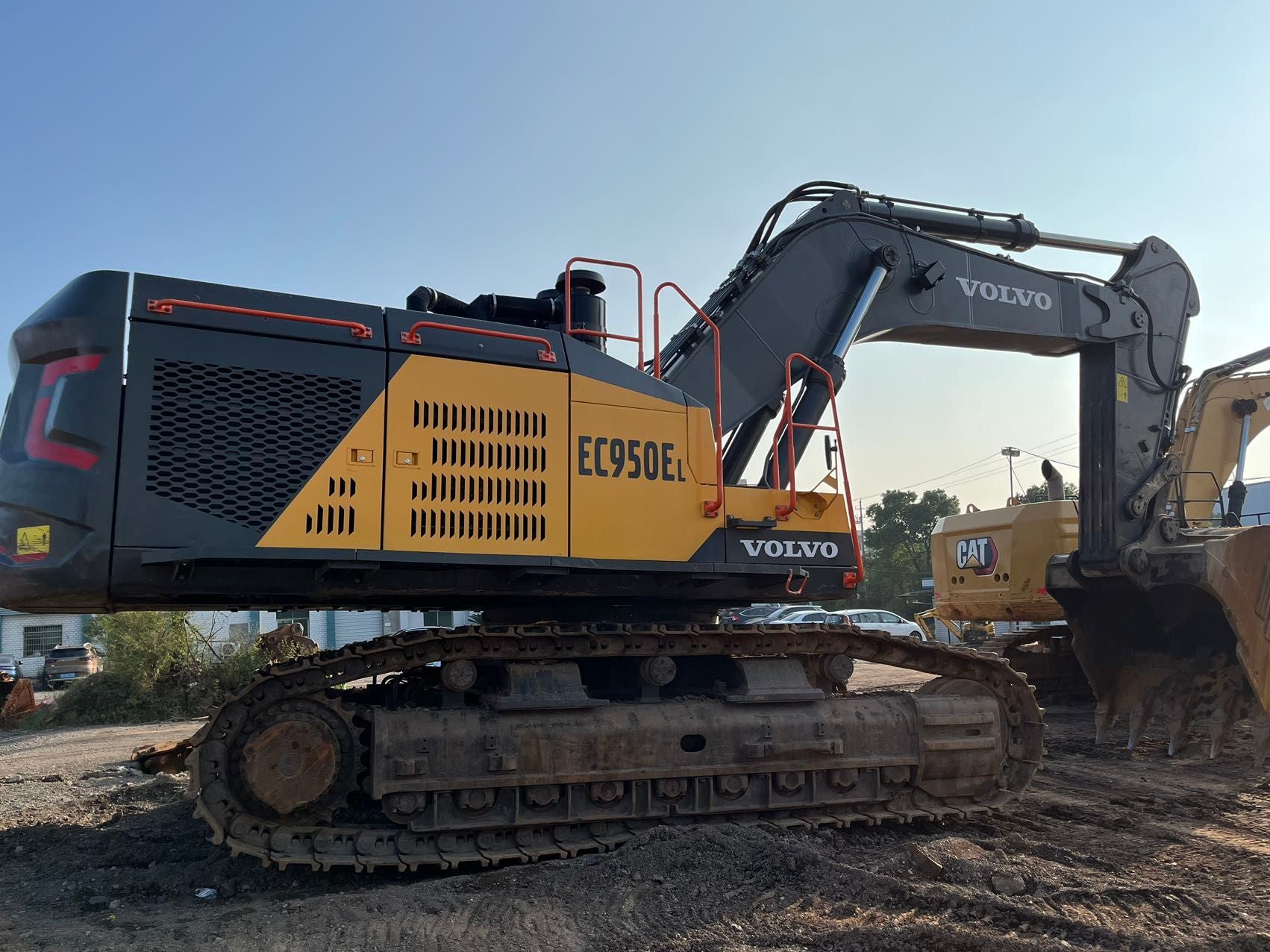 Used Volvo EC950 Excavator for Sale detail view