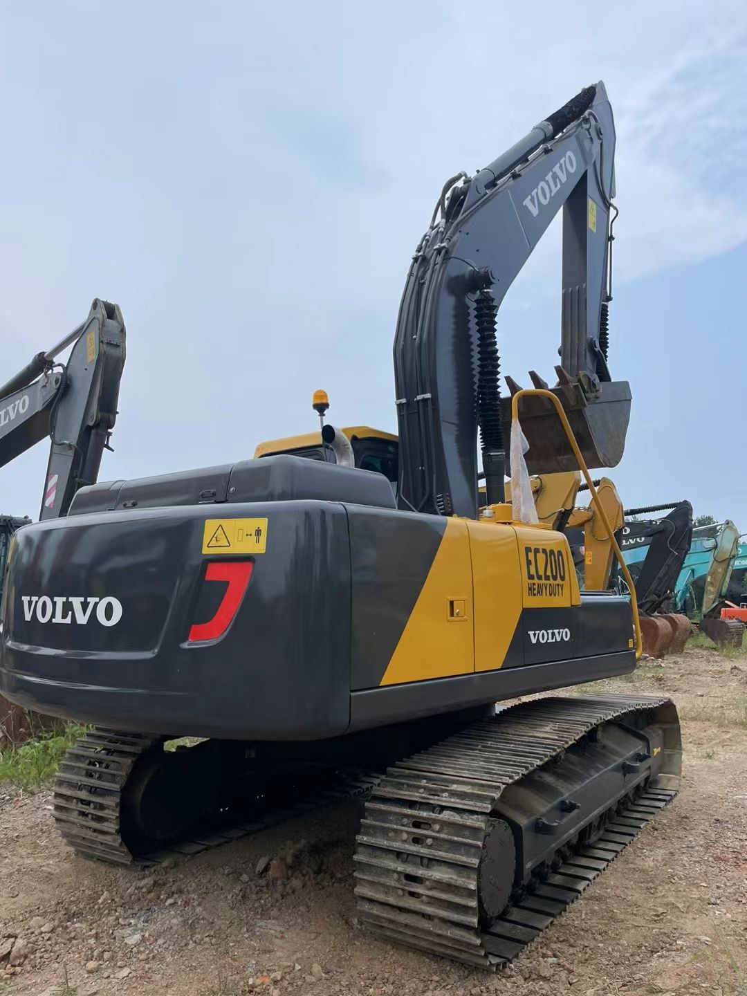 Used Volvo EC200 Excavator for Sale front view