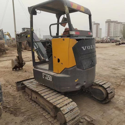 Used Volvo ECR25 Excavator for Sale front view