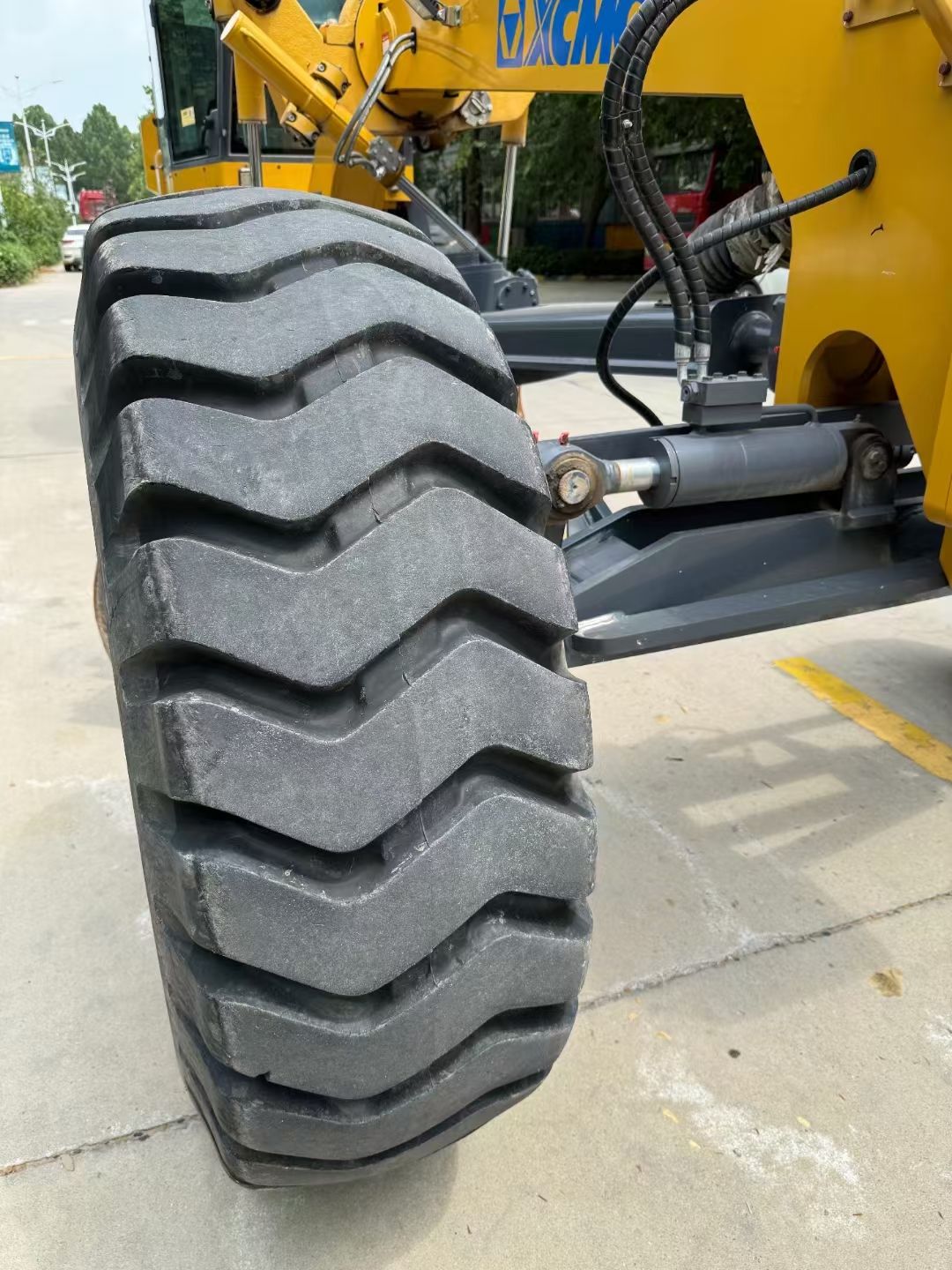 USED XCMG GR2003