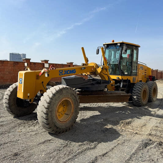 Used XCMG GR2403 Motor Grader for Sale side view