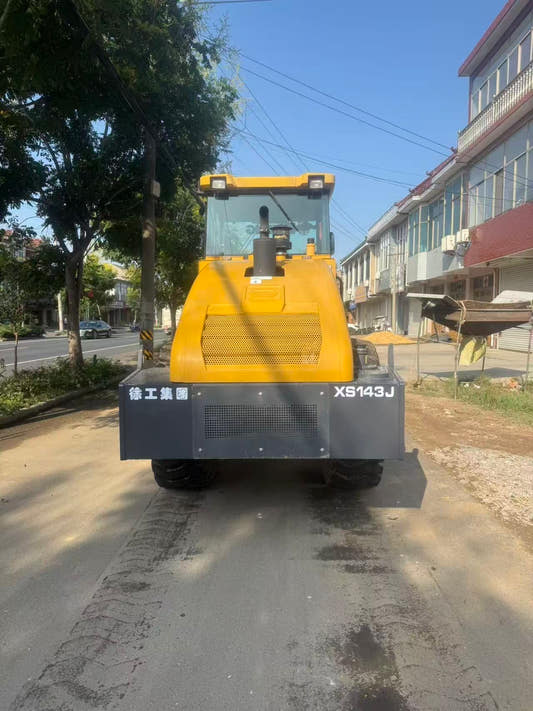 Used XCMG XS143J Road Roller for Sale rear side view
