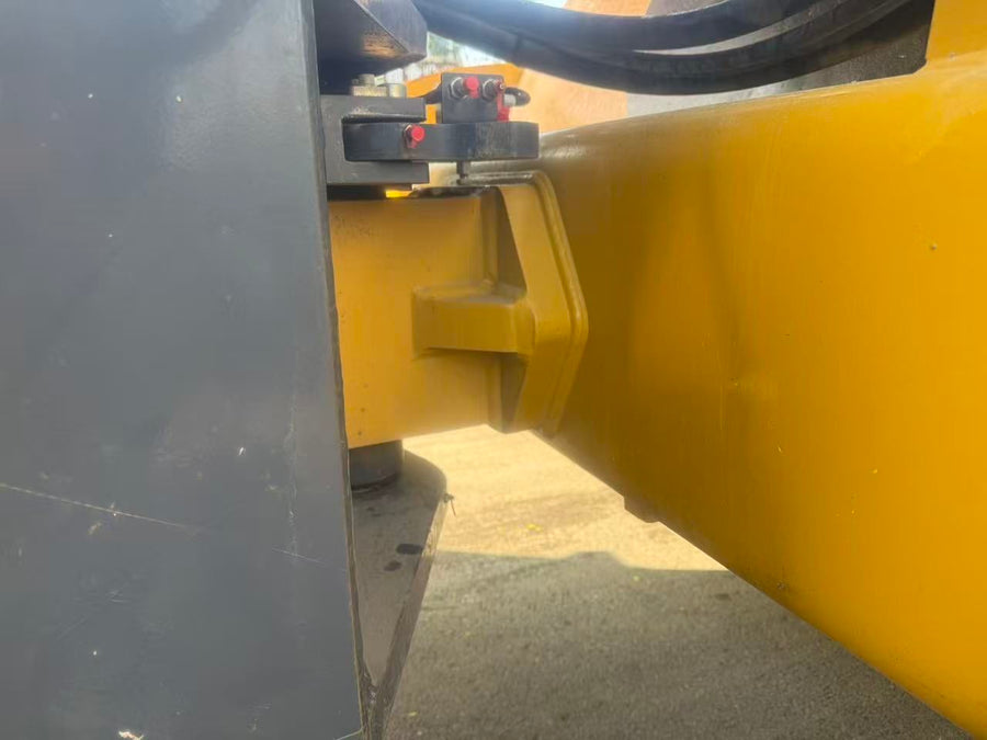 Used XCMG XS143J Road Roller for Sale | XCMG XS143J Price detail photo 4