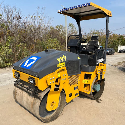 Used XCMG XMR353E Road Roller for Sale side view