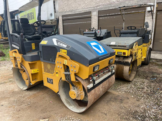 Used XCMG XMR303 Road Roller for Sale rear side view