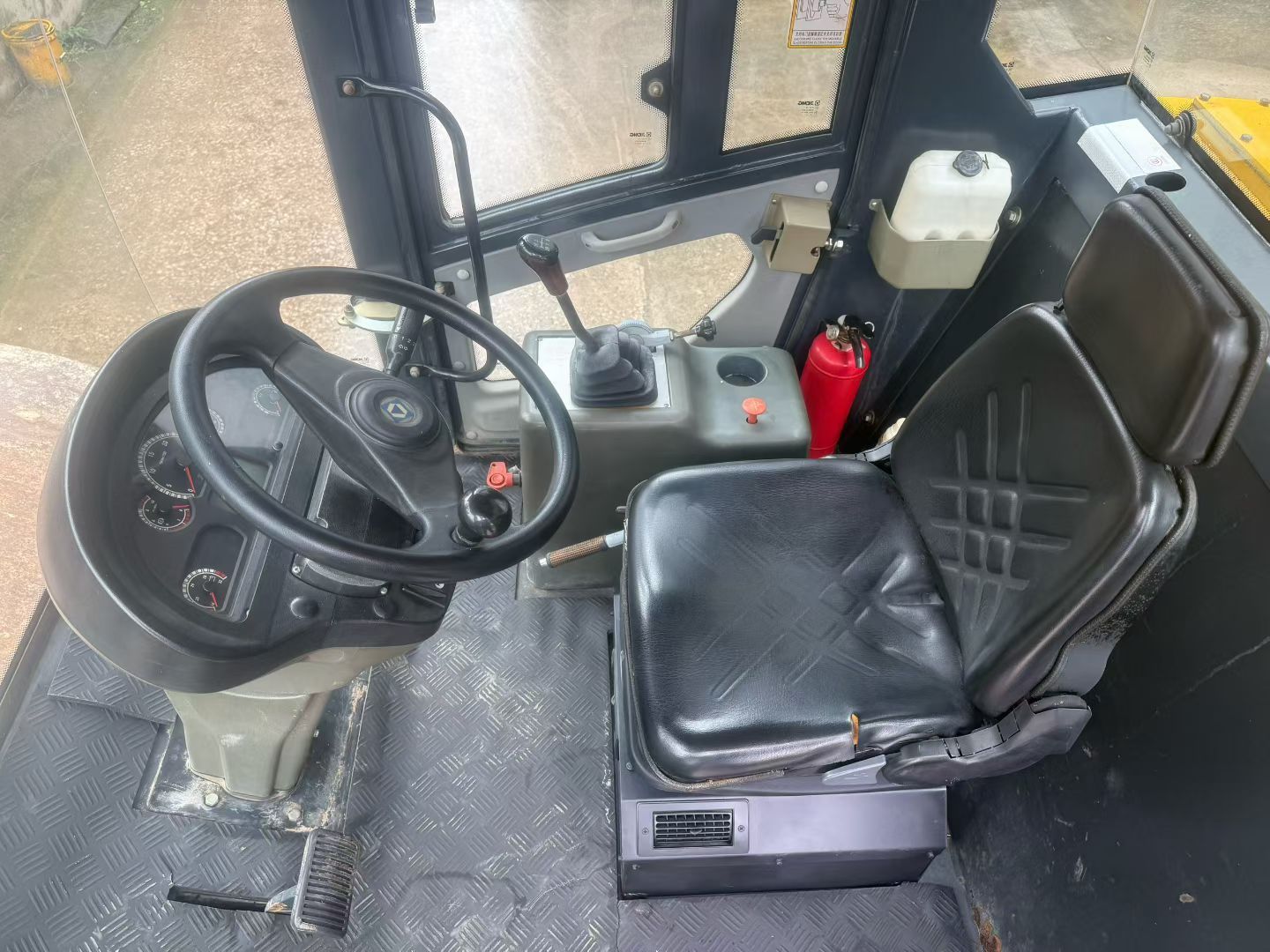 USED XCMG XS163J