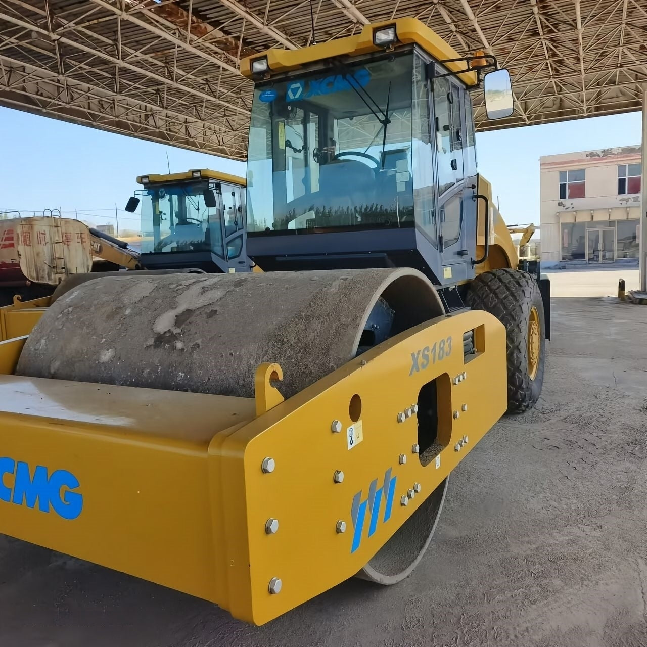 USED XCMG XS183