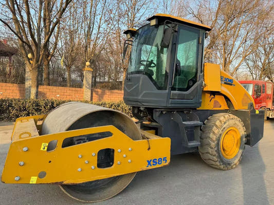 Used XCMG XS85 Road Roller for Sale rear side view