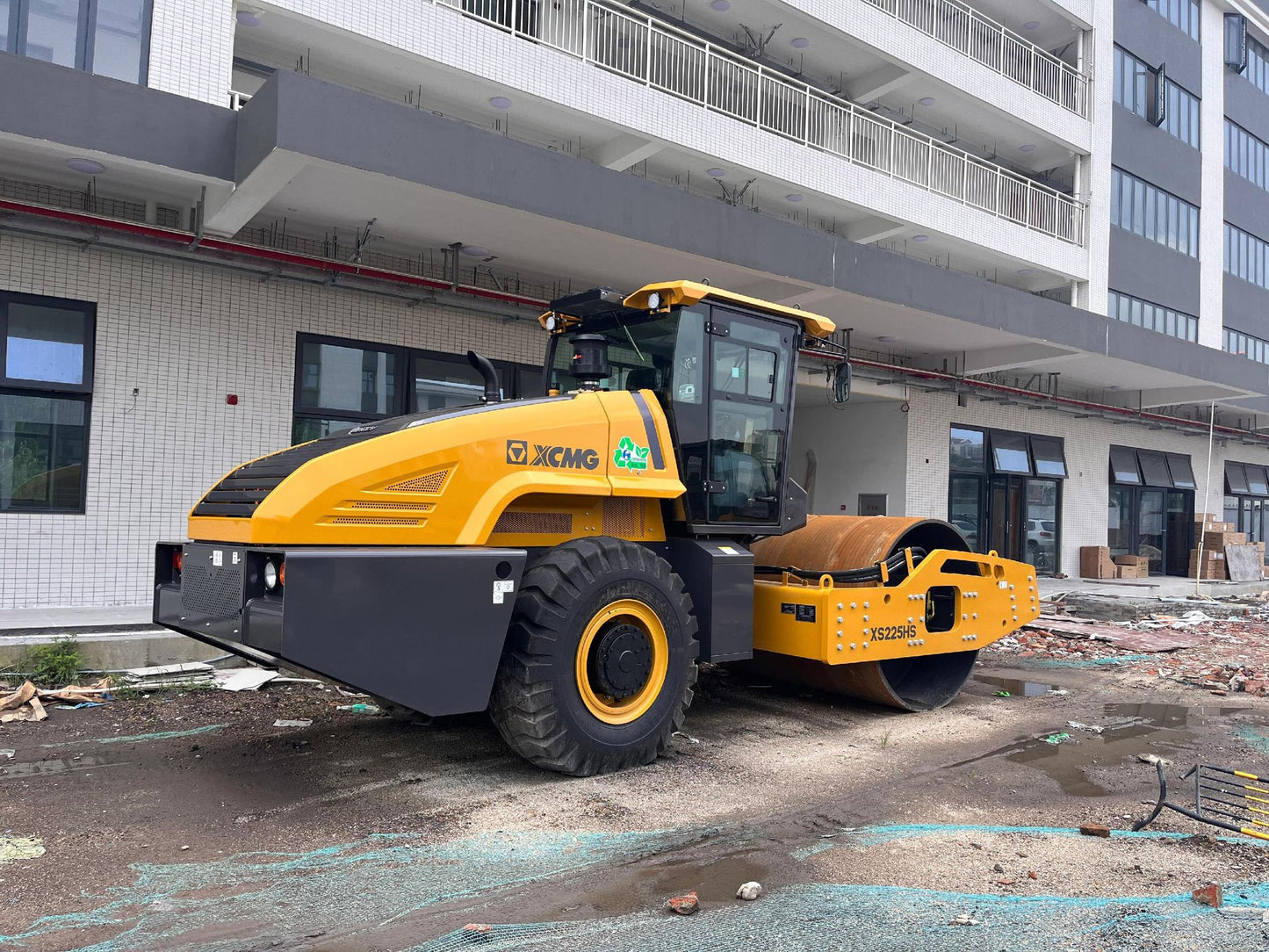 USED XCMG XS225HS