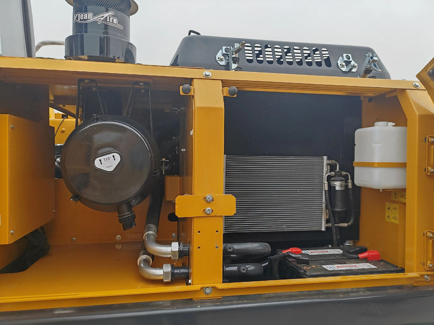 USED XCMG XE215DA