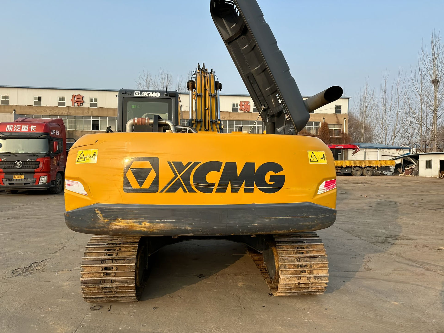 USED XCMG XE220DA