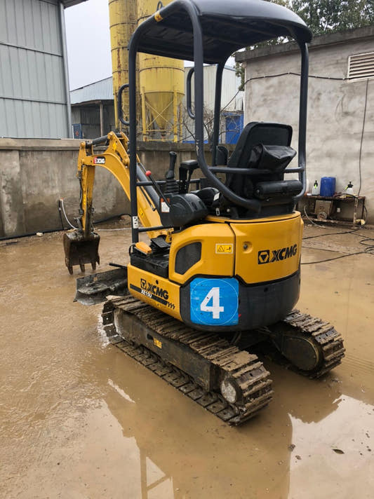 Used XCMG XE15U Excavator for Sale rear side view