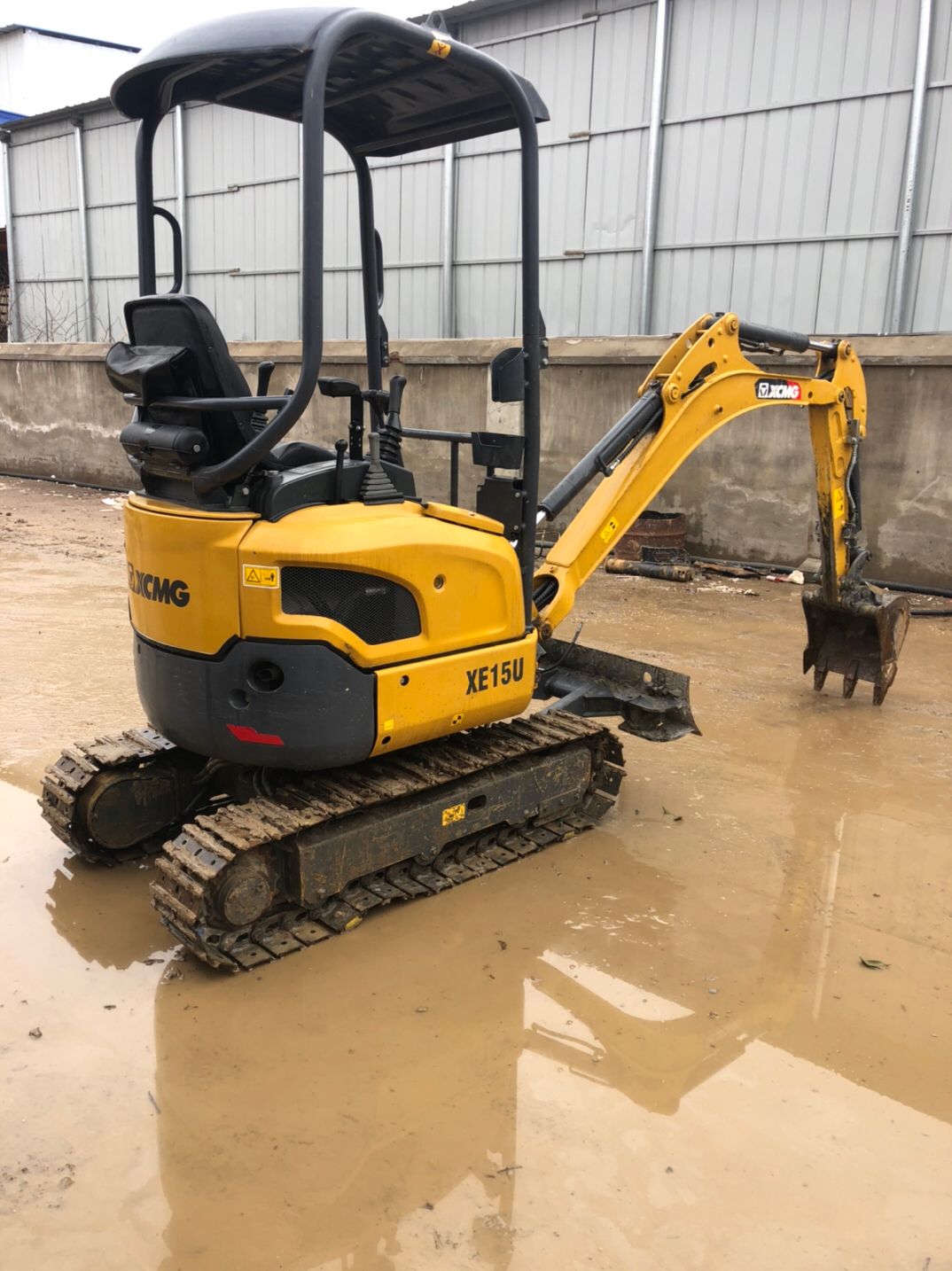 USED XCMG XE15U