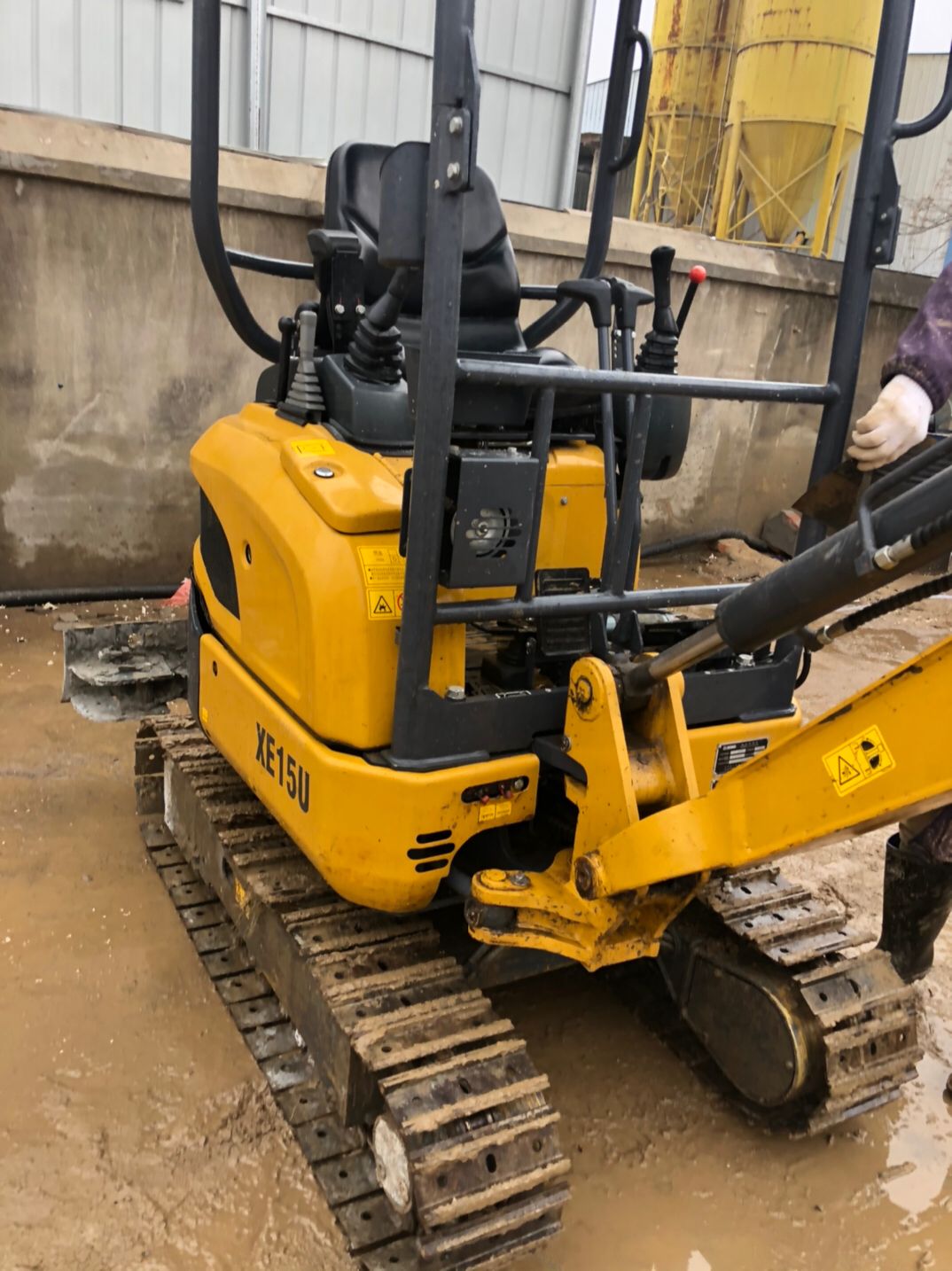 USED XCMG XE15U