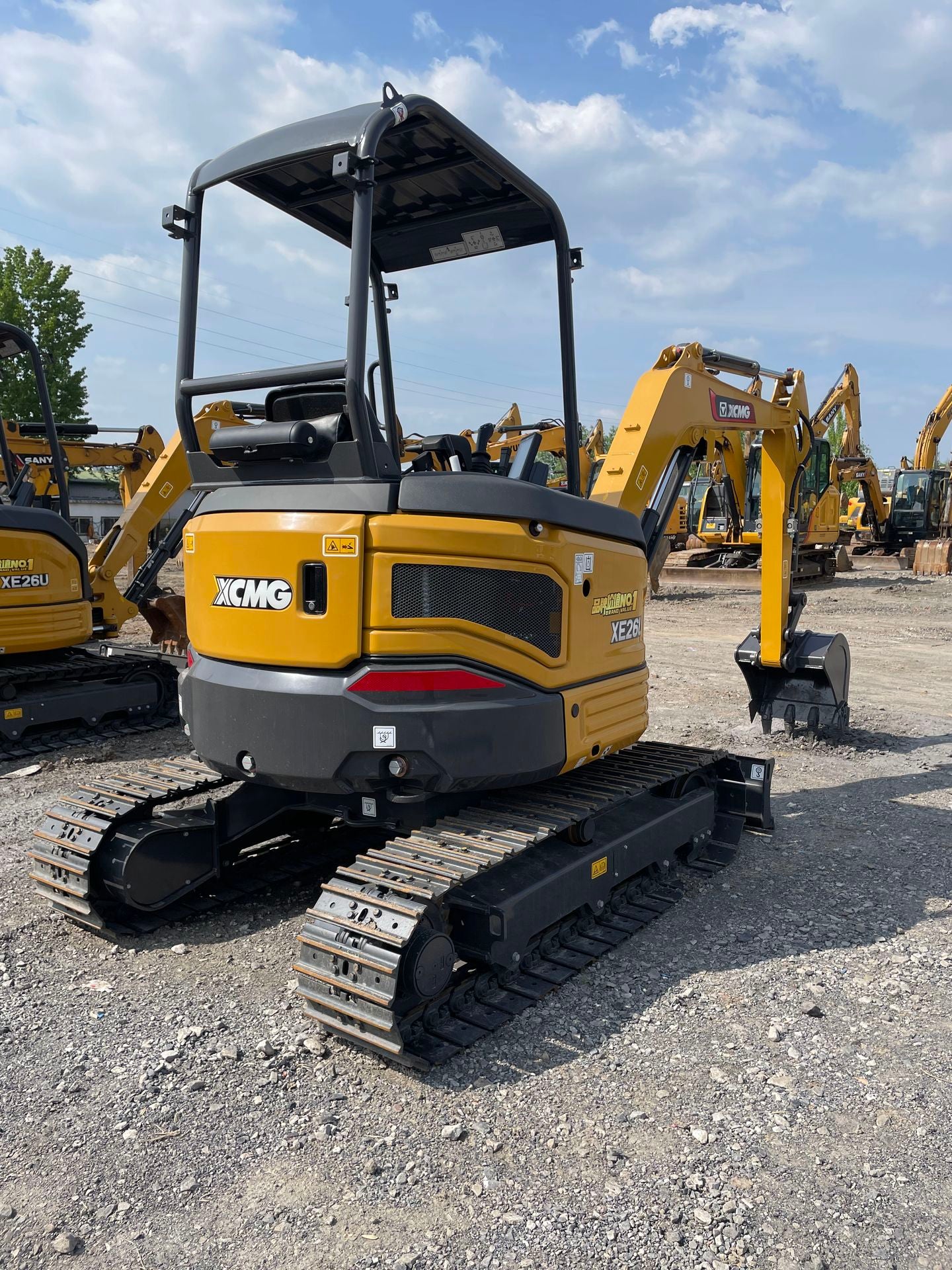 USED XCMG XE26U
