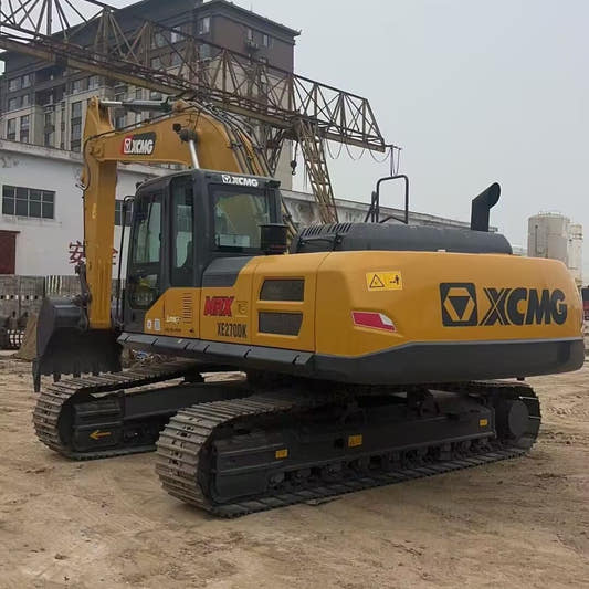 Used XCMG XE270DK MAX Excavator for Sale side view