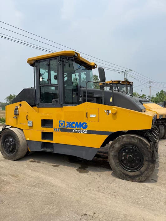 Used XCMG XP303KS Road Roller for Sale rear side view